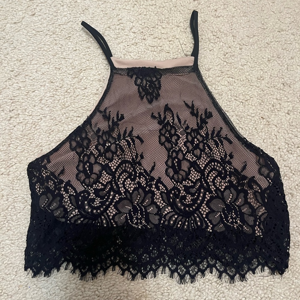 4SI3NNA Lace High Neck Crop Tank Top - Black